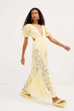 Bea Maxi Dress 7 Bea Maxi Dress -underwear Sales 2023 211022 BC FLL SUMMMER22 RTW LOOK 11 027 scaled