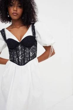 Jocelyn Midi Dress -underwear Sales 2023 220131 BC FLL FALL22 LOOK 71 0037 ee731b0d 815f 4c9f 8ac6 e4103375be12 scaled