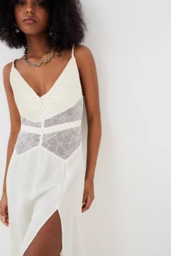 Janet Midi Dress 7 Janet Midi Dress -underwear Sales 2023 220131 BC FLL FALL22 LOOK 75 0026 scaled