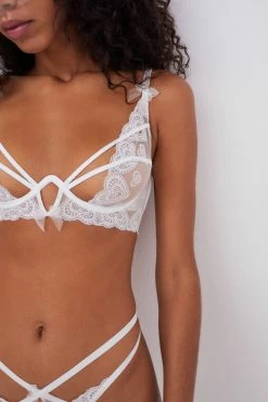 Lace Heart Embroidery Bra 8 Lace Heart Embroidery Bra -underwear Sales 2023 220208 BC FLL 28PDP LOOK 17 0039 scaled