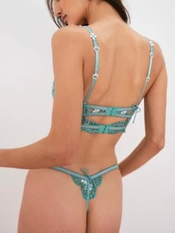 Daisy Embroidered Thong Panty -underwear Sales 2023 220815 BC FLLxVS LOOK 21 0056 f47f44fc 1644 4791 9435 25f72f6b2281 scaled