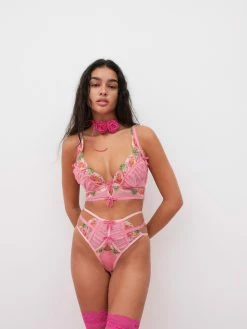 Needle Point Roses Bustier 9 Needle Point Roses Bustier -underwear Sales 2023 221031 BC FLLxVS LOOK 38 0020 scaled